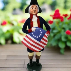 Byers' Choice George Washington with Flag Caroler