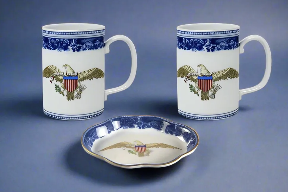 Diplomatic Eagle Mug by Mottahedeh