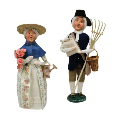 Farmer George Caroler by Byers' Choice
