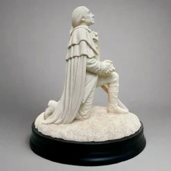 General George Washington Prayer Sculpture